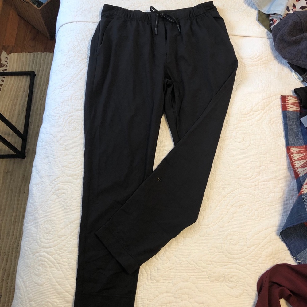 lululemon pants - black - Size 8